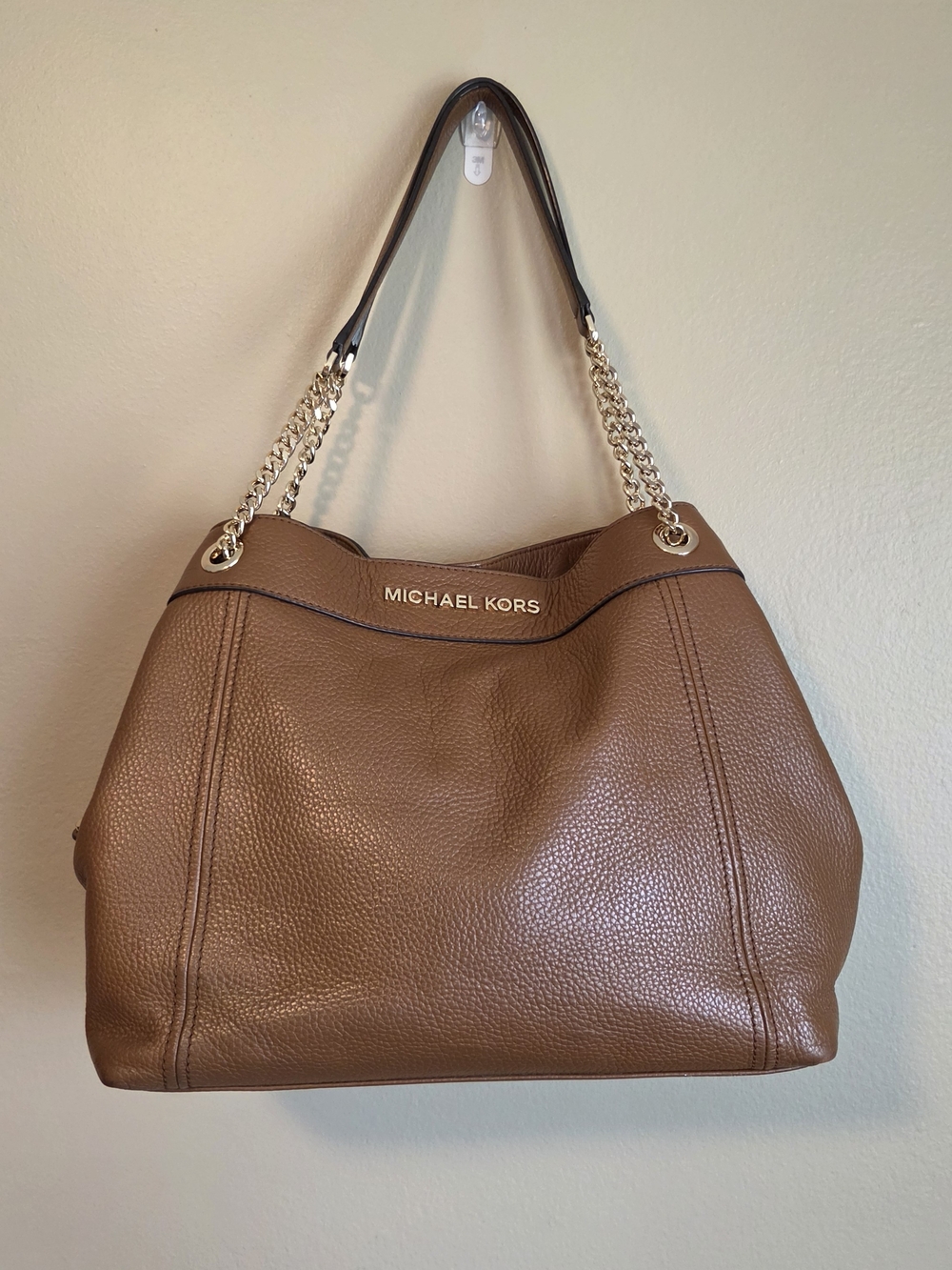 Michael Kors Pebbled Leather Shoulder Tote in Tan with Gold Chain